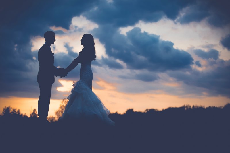 couple outdoors wedding